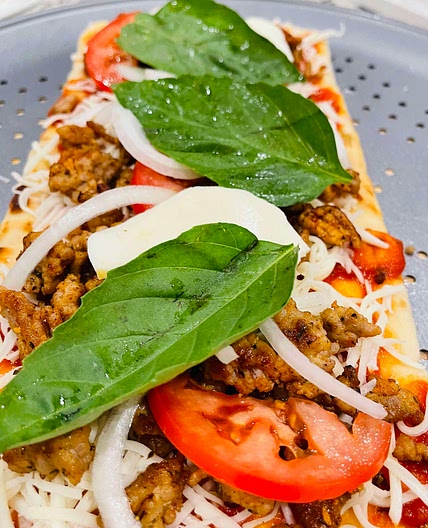 Flatbread Pizza w/ Italian Sausage