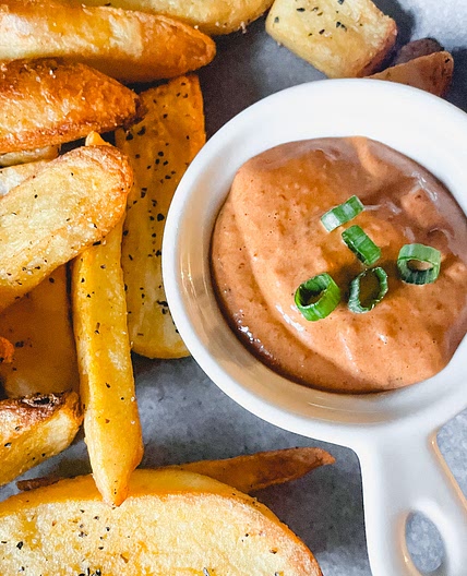 Homemade Chipotle Aioli (Chipotle Mayo)