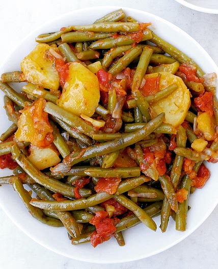 Greek Green Beans-Fasolakia Lathera