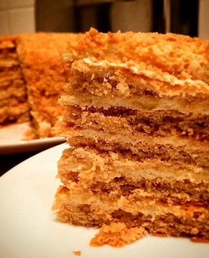 Lithuanian ‘Honey Cake’