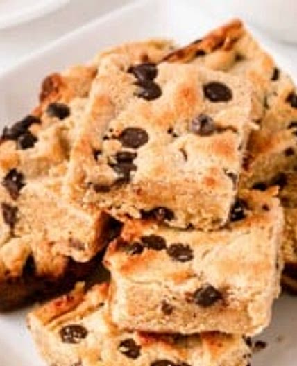 Low Carb Chocolate Peanut Butter Bars