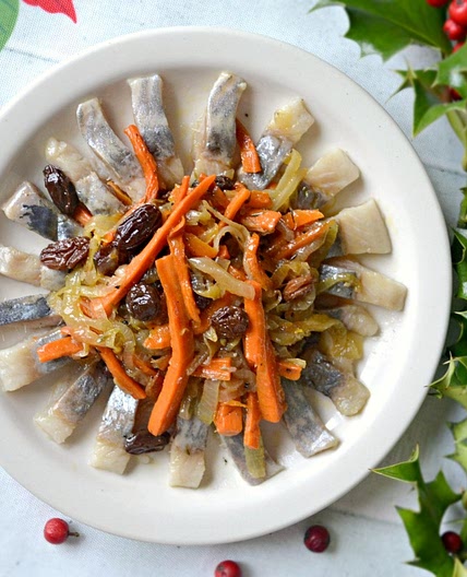 Herring with Carrots, Raisins and Onion / Silkė su morkomis, raz
