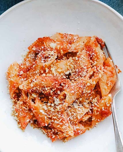 Tomato Butter Sauce Pasta with Garlic Breadcrumbs