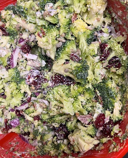 Creamy Broccoli & Bacon Salad 