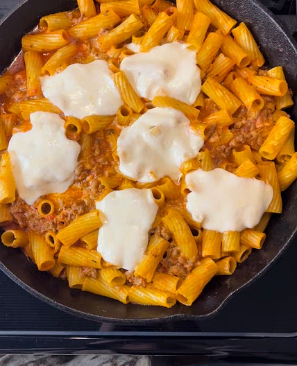 Mozzarella Pasta Bake