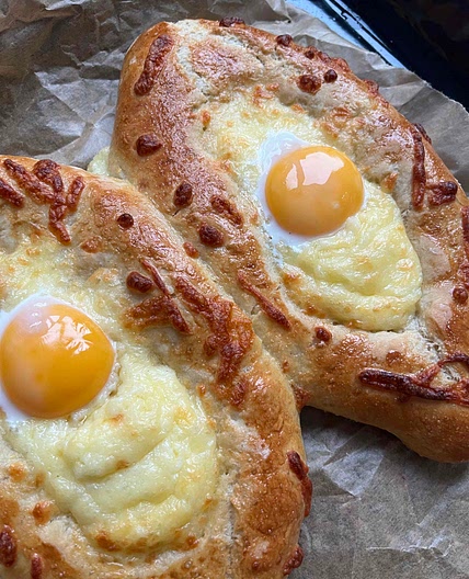 Khachapuri