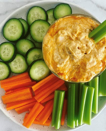 Greek Yogurt Buffalo Chicken Dip