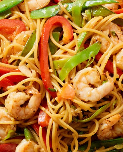 Garlic Noodles with Shrimp, Snow Peas, & Bell Peppers