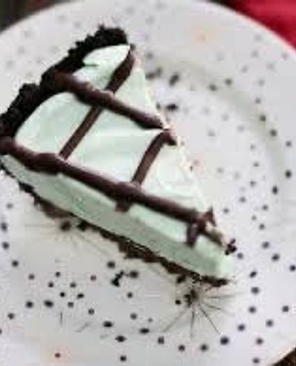 Grasshopper Icebox Cake