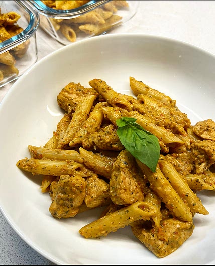 Creamy Garlic & Herb Chicken Pasta