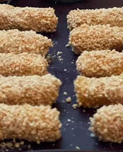 Crispy & Crunchy Mozzarella Sticks