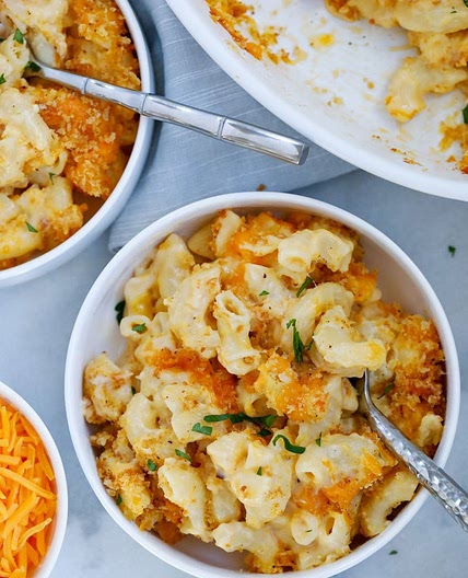 Easy Baked Mac and Cheese