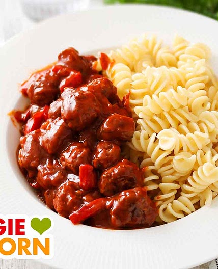 Veganes klassisches Gulasch