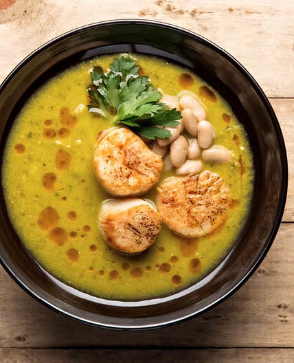 White Bean Chili Verde with Seared Scallops