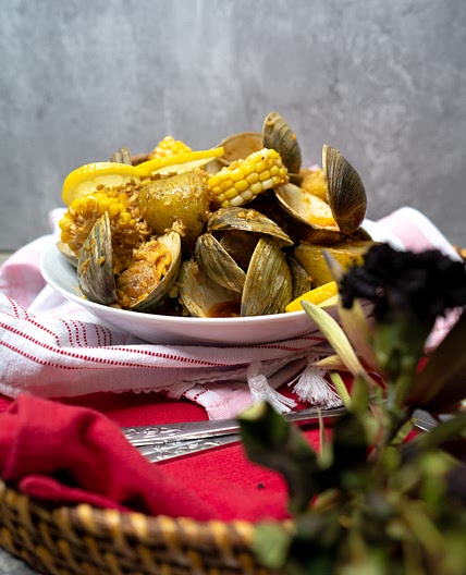 Cajun Garlic Butter Clams