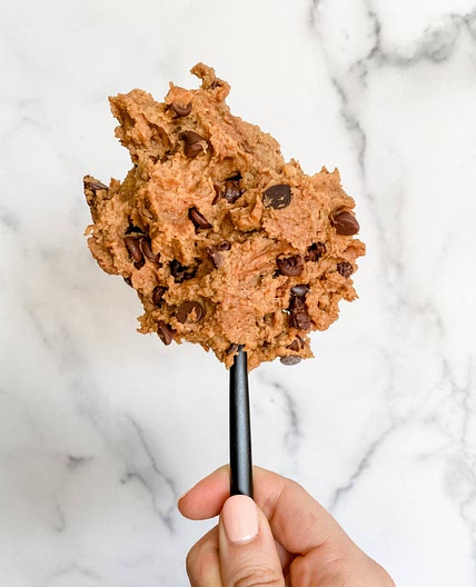 Chickpea Cookie Dough - Lovely Delites