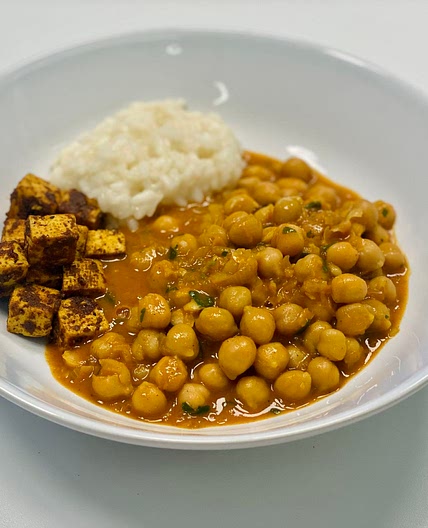 Creamy Chickpea Curry