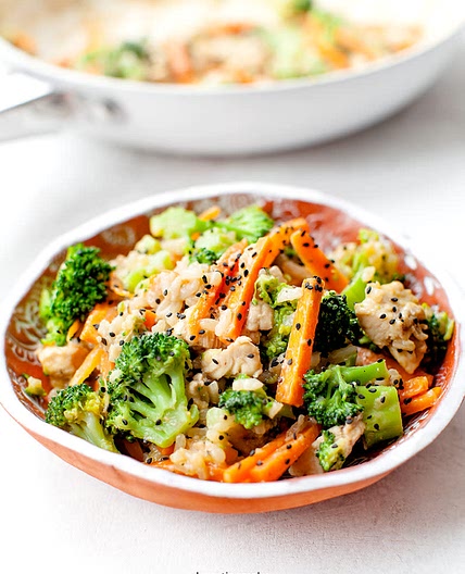 FRIED RICE WITH BROCCOLI, AND CARROTS