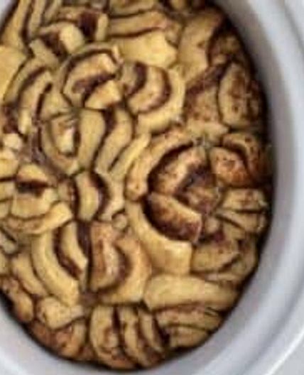 Slow Cooker Apple Cinnamon Rolls
