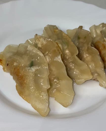 Chicken Gyoza’s (Dumplings)