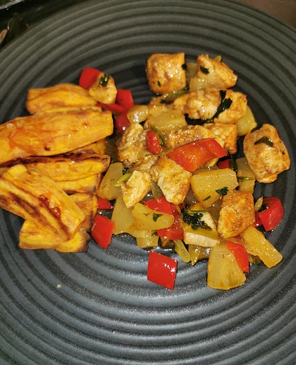 Pineapple & Chicken Stir Fry