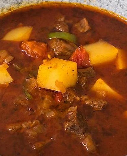 Hella Good Hungarian Goulash Soup Recipe: You Can't Go Wrong With This Easy Goulash Soup Recipe | Soups | 30Seconds Food