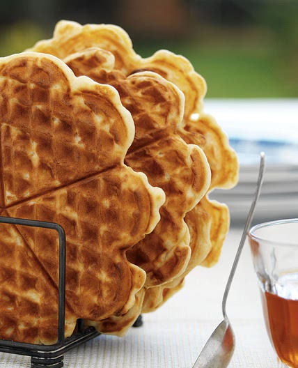 How to make yummy waffles without buttermilk