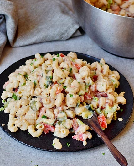Creamy Vegan Pasta Salad