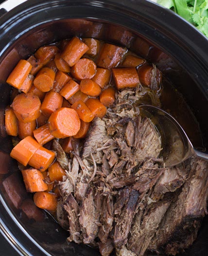 Slow Cooker Beef Roast and Carrots
