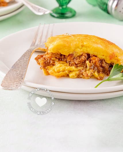 Pastelón de Plátano Maduro [Video + Recipe] Ripe Plantain Casserole