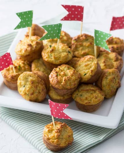 Zucchini, ham and corn bites