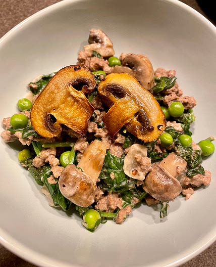 Creamy mushroom kale beef bowl
