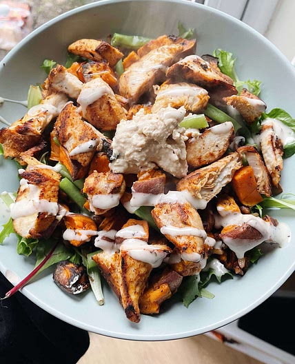 SPICY CHICKEN AND GREENS GRAIN BOWL