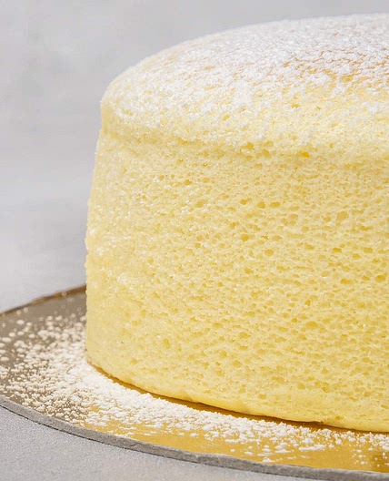 Jiggly Japanese cheesecake
