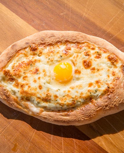 Adjaruli Khachapuri