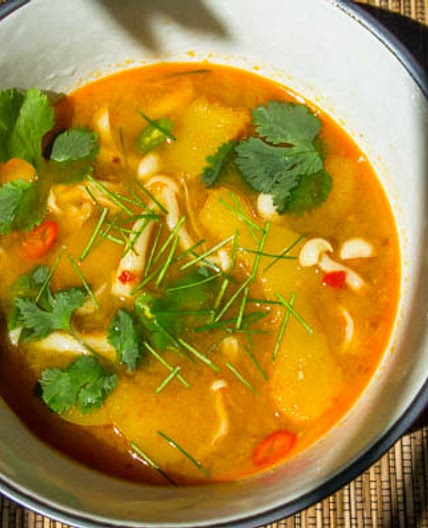 Vegetarian Not-so-Hot & Sour Tom Yam