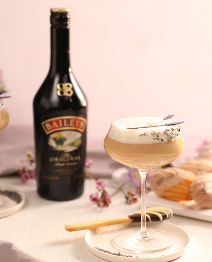 Baileys London Fog and Shortbread Spoons