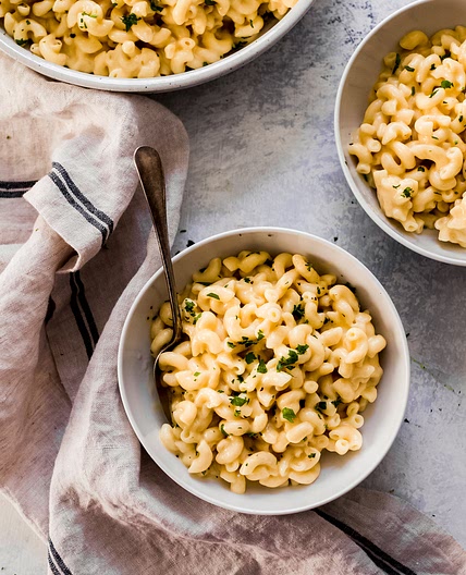 5-Ingredient Instant Pot Mac and Cheese