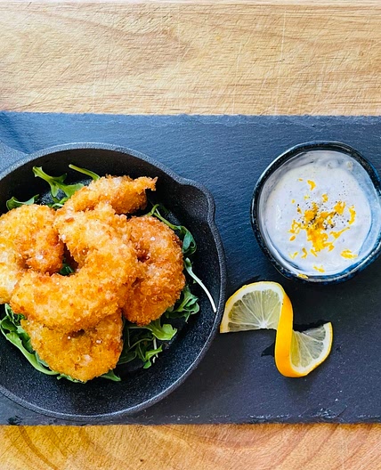 Panko Crusted Shrimp with Green Goddess Cremé