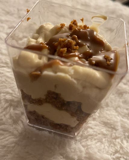 Lotus cheesecake cups