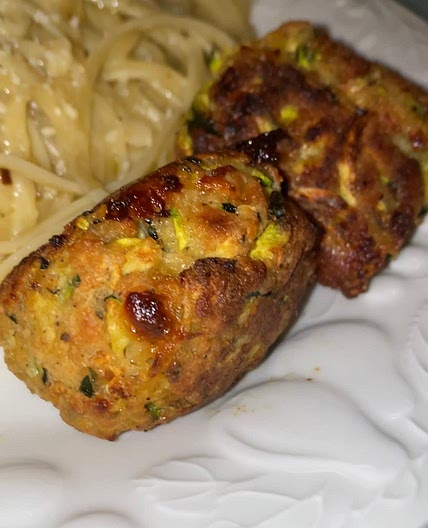 No meatballs (zucchini garlic bites) 