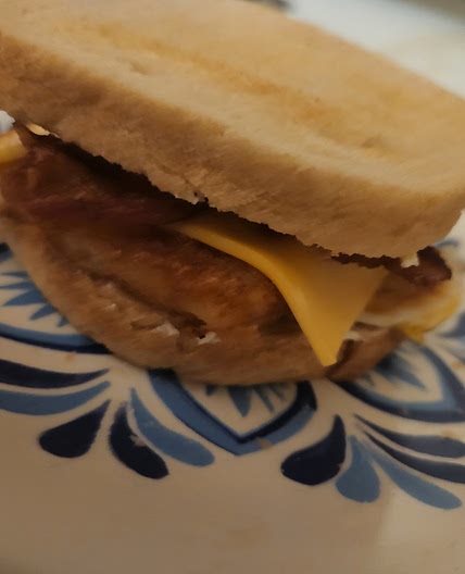 Breakfast sandwich