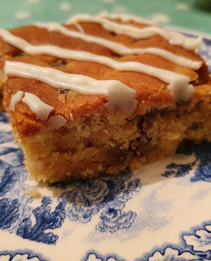 Vegan Orange & Sultana Traybake (using Crack'd Egg Replacer)