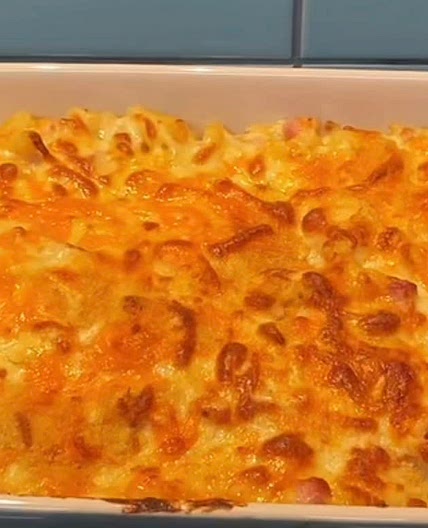 Chicken & Bacon Macaroni Cheese Bake 