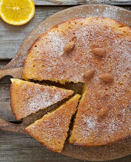 Claudia Roden's orange and almond cake recipe