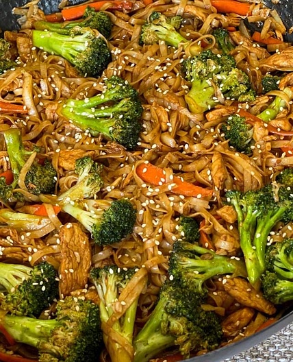 Chicken noodle Stir-fry