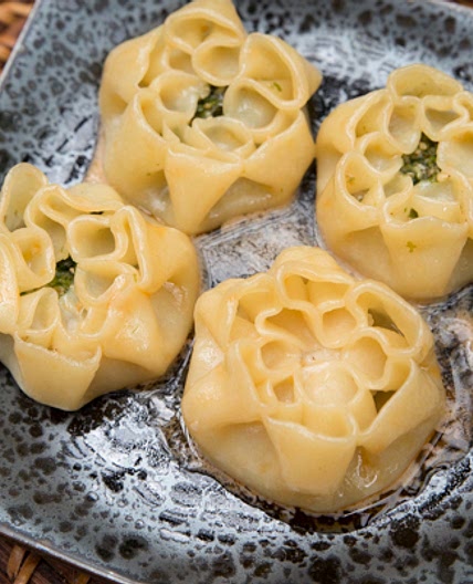 13 Holes Dumplings with Scallops