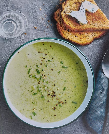 Velouté de brocoli au Stilton