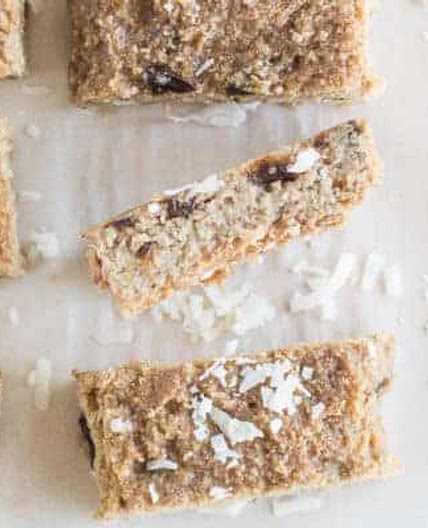 Baked Almond and Coconut Oat Bars