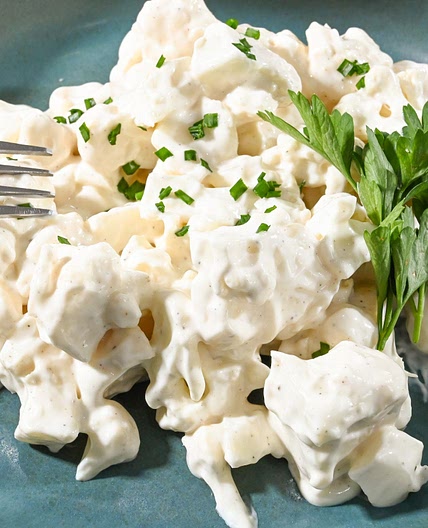 Keto Raw Cauliflower Salad